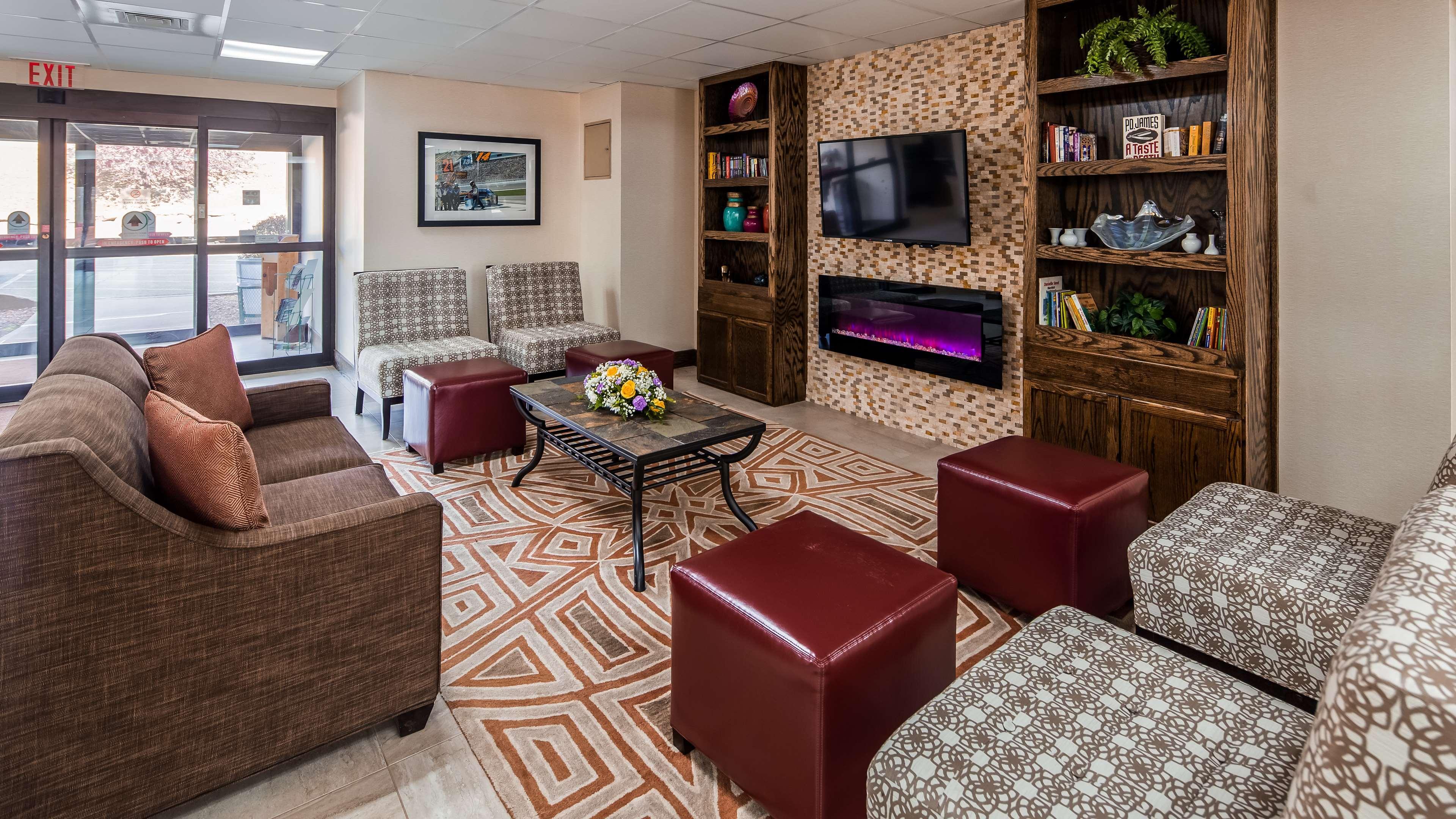 Best Western Inn At Blakeslee-Pocono Bagian luar foto