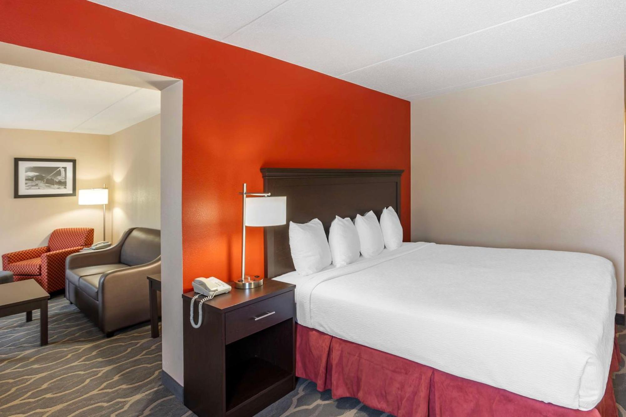 Best Western Inn At Blakeslee-Pocono Bagian luar foto