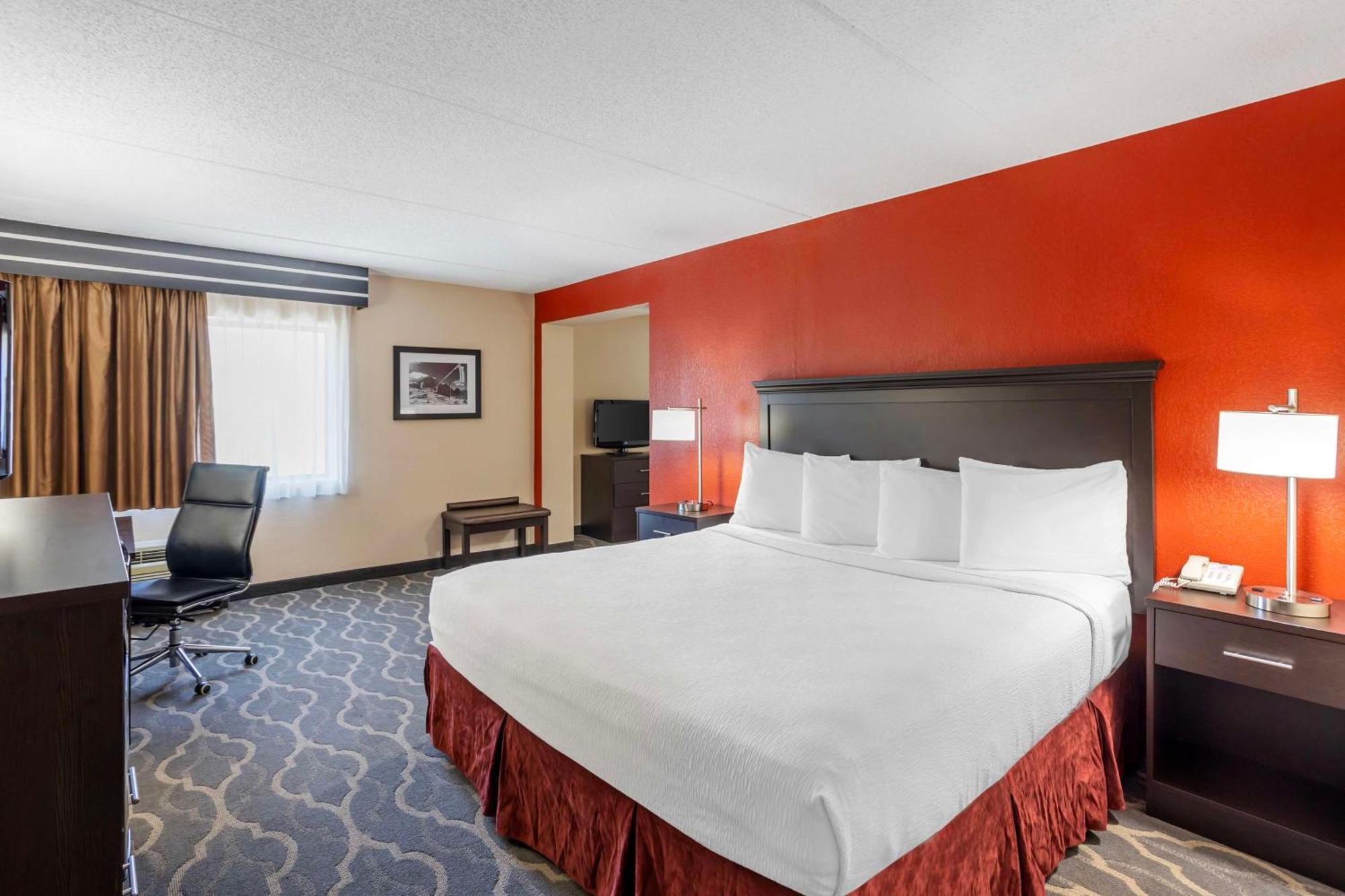 Best Western Inn At Blakeslee-Pocono Bagian luar foto