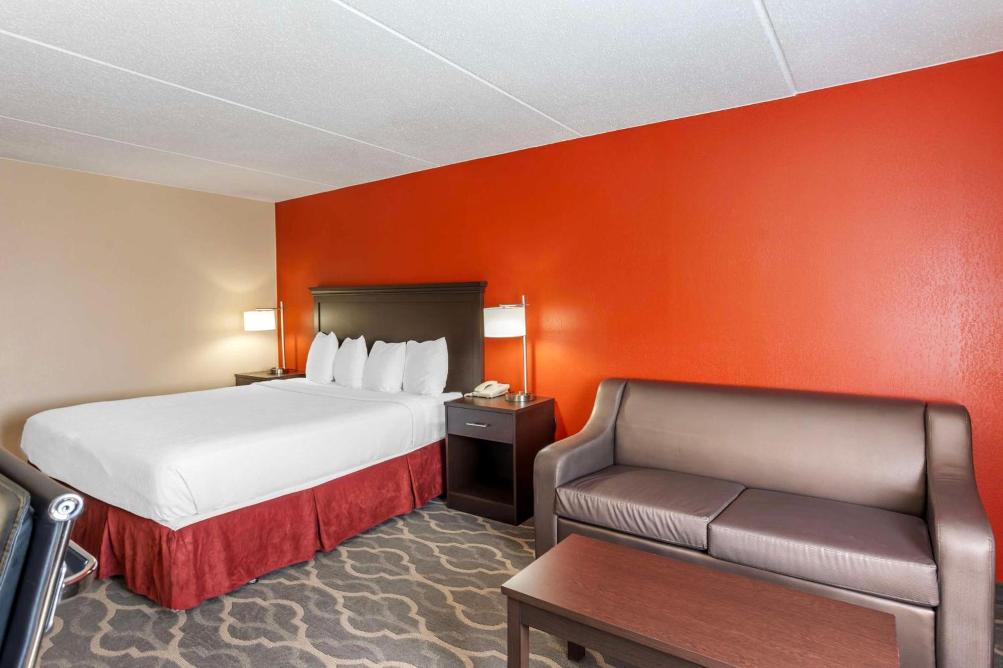 Best Western Inn At Blakeslee-Pocono Bagian luar foto